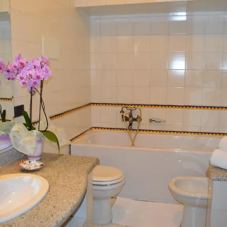 Villa Sleeps 5 Pool Air Con Wifi Conca dei Marini